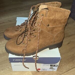 Brand New Brown Winter Booties size 7